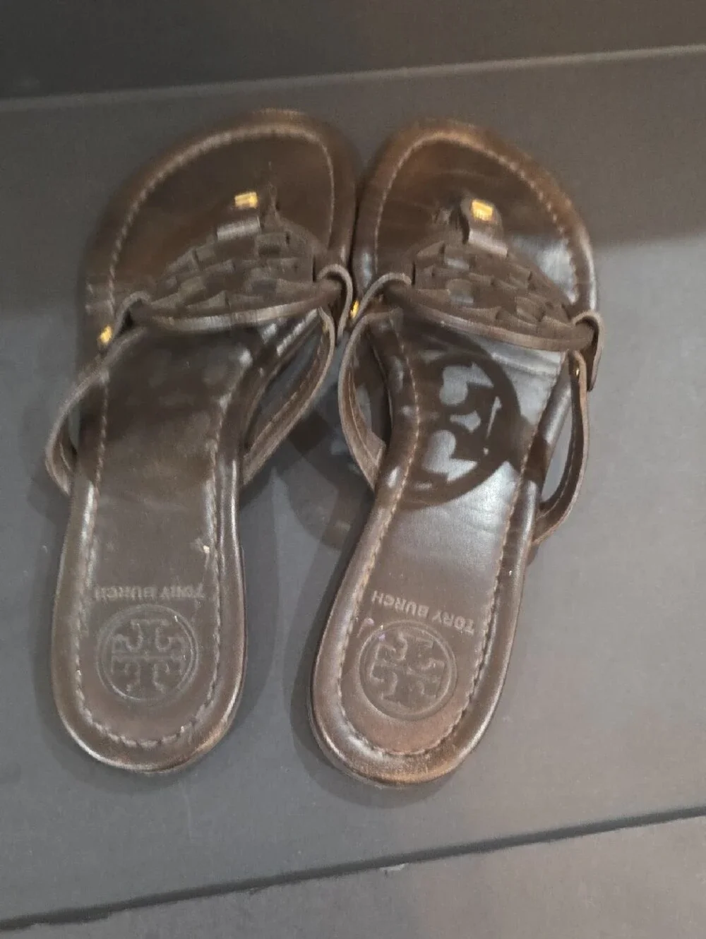 Tory Burch Miller Dark Brown Leather Logo Thong Sandals Size 8